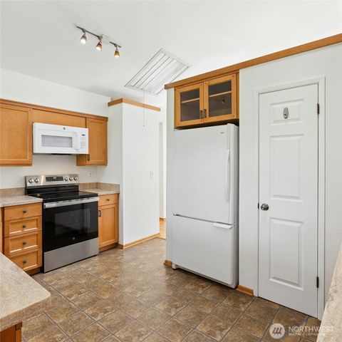 2805 183rd Avenue NE, Redmond, WA 98052