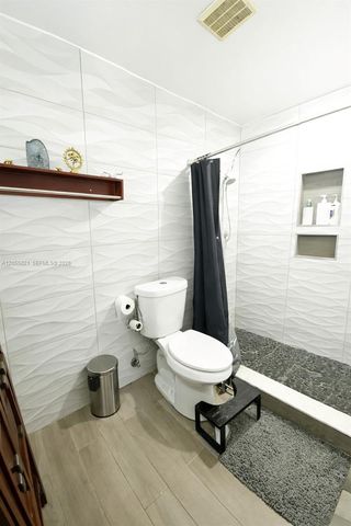 10221 SW 169th St, Miami, FL 33157