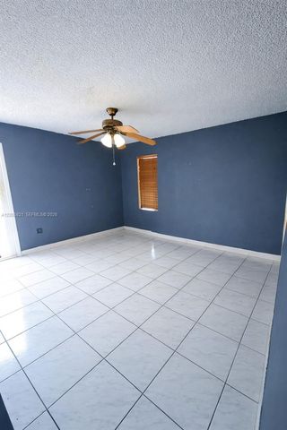10221 SW 169th St, Miami, FL 33157