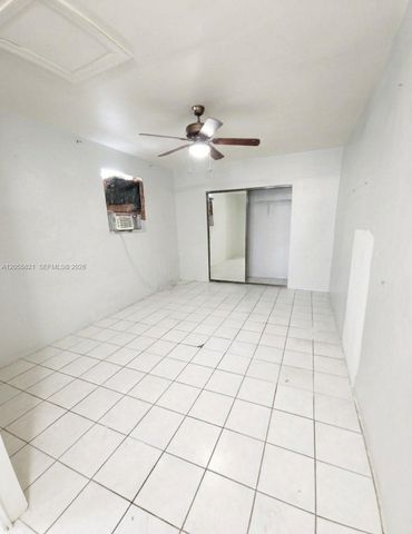 10221 SW 169th St, Miami, FL 33157