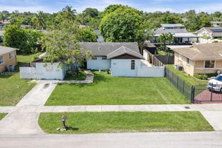 10221 SW 169th St, Miami, FL 33157