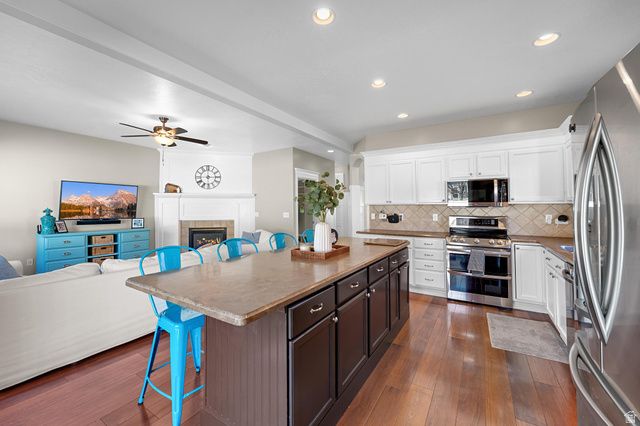 10294 N CARRIAGE LN, Cedar Hills, UT 84062