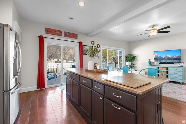 10294 N CARRIAGE LN, Cedar Hills, UT 84062