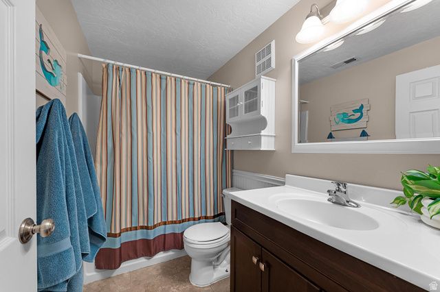 10294 N CARRIAGE LN, Cedar Hills, UT 84062