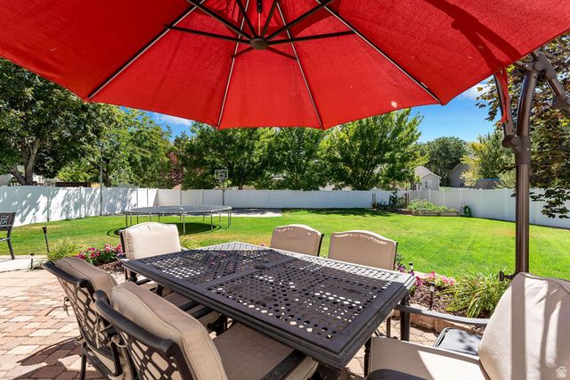 10294 N CARRIAGE LN, Cedar Hills, UT 84062