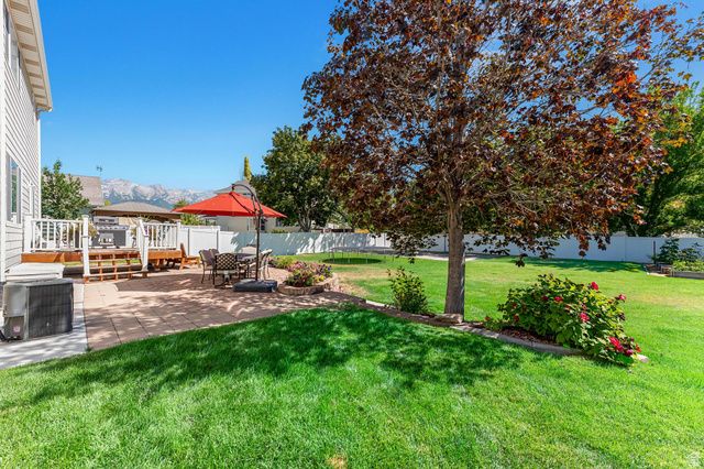 10294 N CARRIAGE LN, Cedar Hills, UT 84062