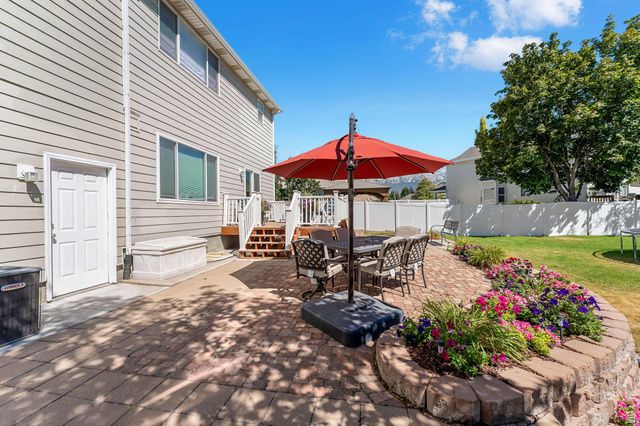 10294 N CARRIAGE LN, Cedar Hills, UT 84062