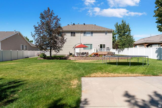 10294 N CARRIAGE LN, Cedar Hills, UT 84062