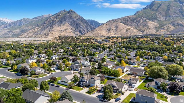 10294 N CARRIAGE LN, Cedar Hills, UT 84062