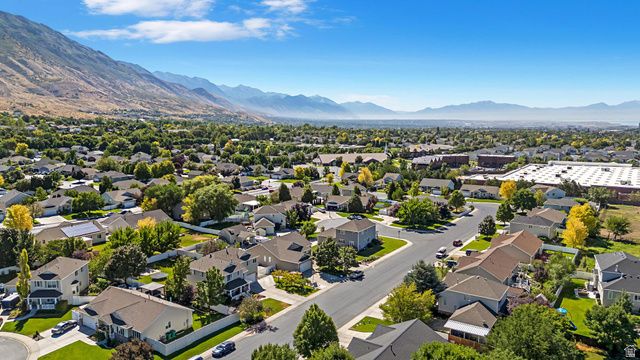 10294 N CARRIAGE LN, Cedar Hills, UT 84062