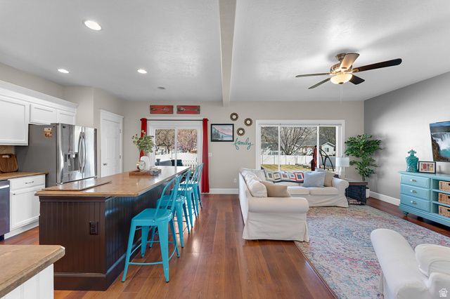 10294 N CARRIAGE LN, Cedar Hills, UT 84062