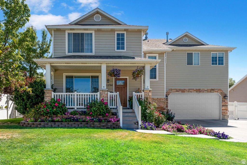 10294 N CARRIAGE LN, Cedar Hills, UT 84062