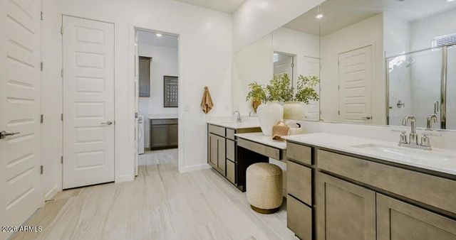 33381 N DILL Avenue, San Tan Valley, AZ 85143