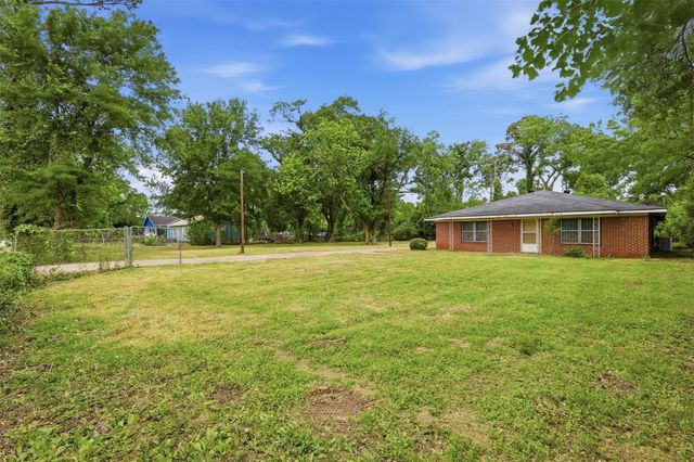 2732 De Soto Street, Houston, TX 77091