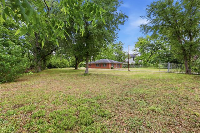 2732 De Soto Street, Houston, TX 77091