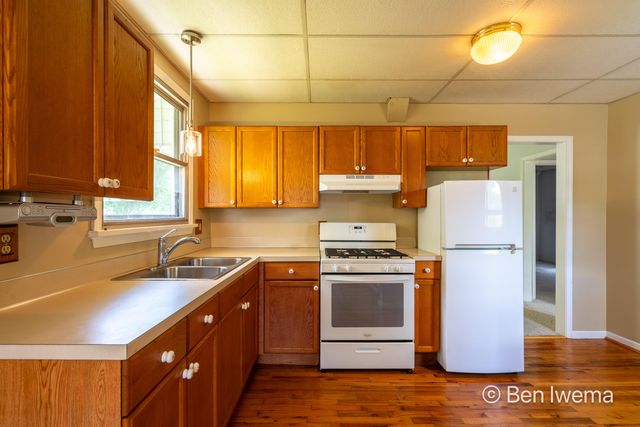 3710 Oriole Avenue Sw, City Of Wyoming, MI 49509