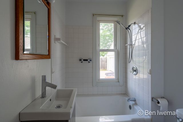 3710 Oriole Avenue Sw, City Of Wyoming, MI 49509