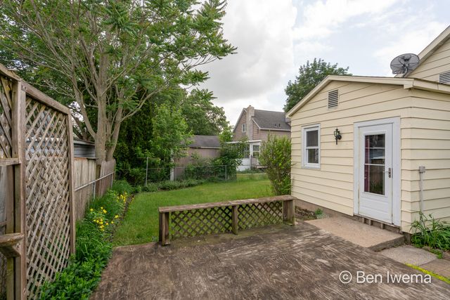3710 Oriole Avenue Sw, City Of Wyoming, MI 49509