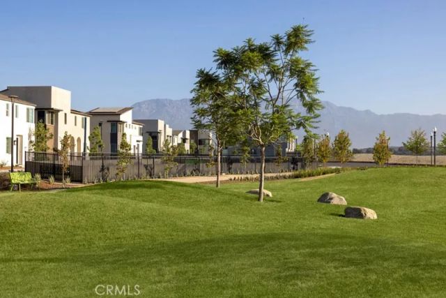 3681 W S. Eichler Paseo 10, Ontario, CA 91761