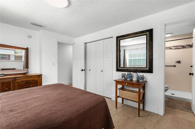 2005 ORIOLE LANE, South Daytona, FL 32119