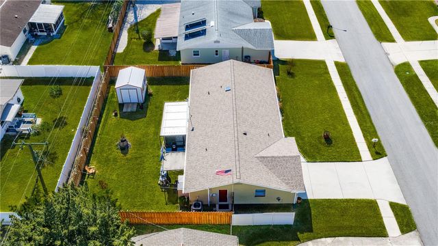 2005 ORIOLE LANE, South Daytona, FL 32119