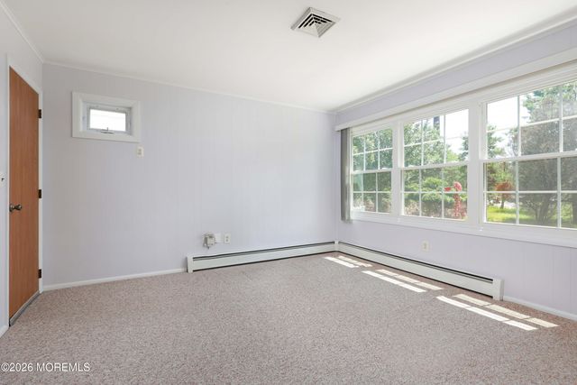 307 Westbrook Drive, Toms River, NJ 08757