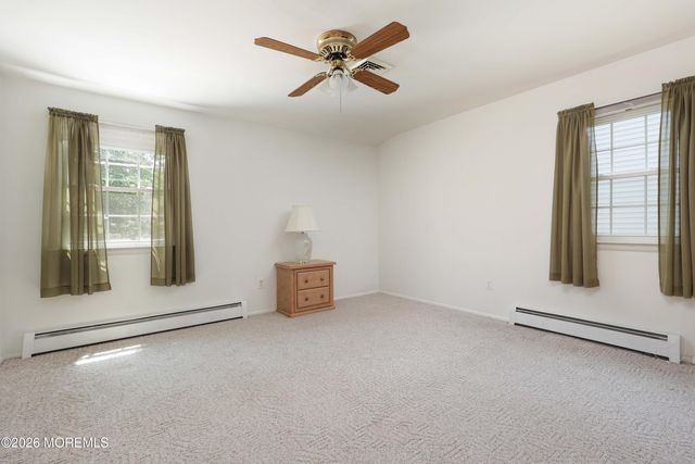 307 Westbrook Drive, Toms River, NJ 08757