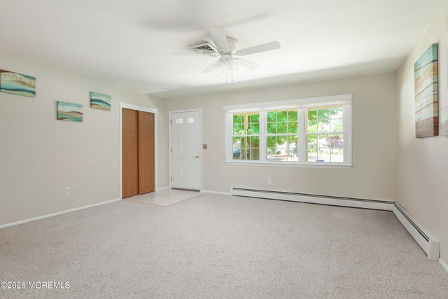 307 Westbrook Drive, Toms River, NJ 08757