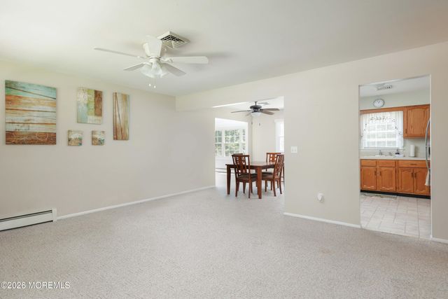 307 Westbrook Drive, Toms River, NJ 08757