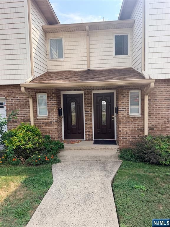 635 5th A, Carlstadt, NJ 07072