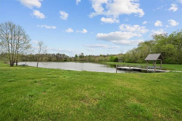 1108 Deer Run Drive, Greenwood, MO 64034