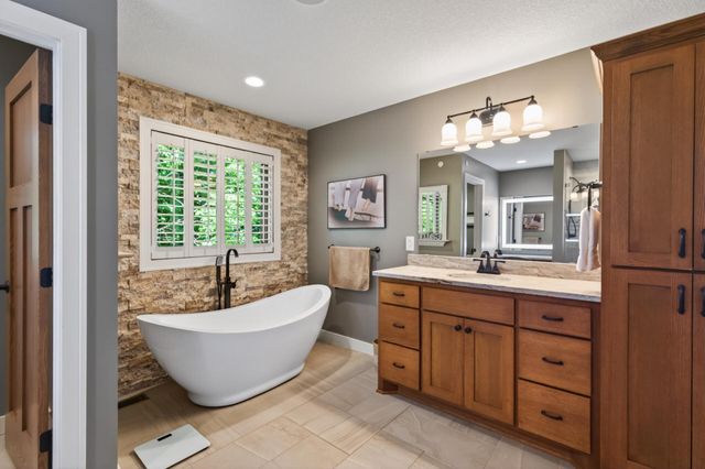 3507 122nd Circle NE, Blaine, MN 55449