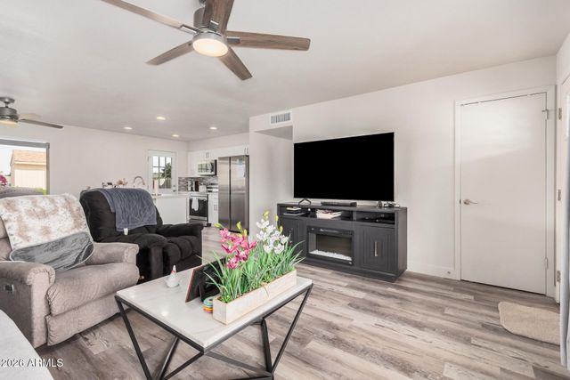 5433 S MILL Avenue, Tempe, AZ 85283