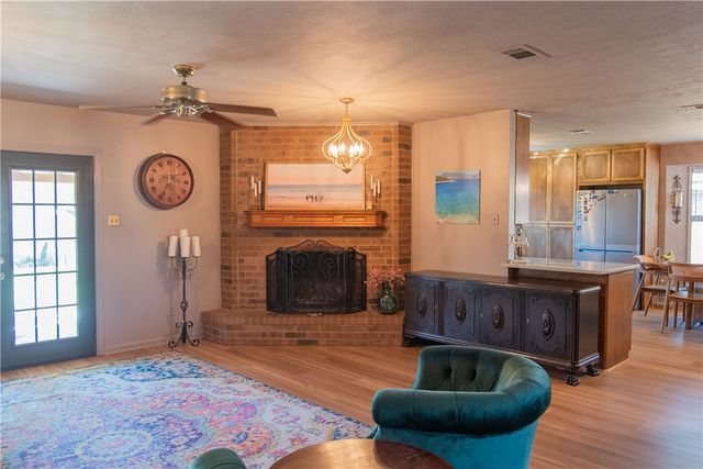 4508 Littleton Court, Bryan, TX 77802