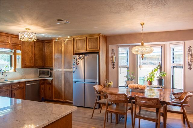 4508 Littleton Court, Bryan, TX 77802