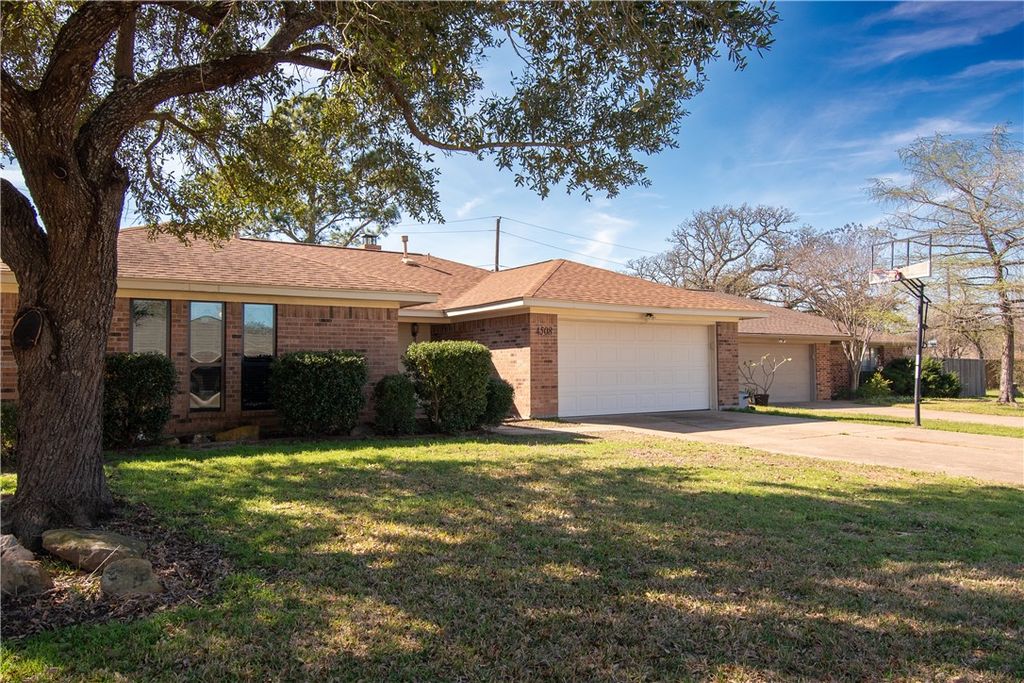4508 Littleton Court, Bryan, TX 77802