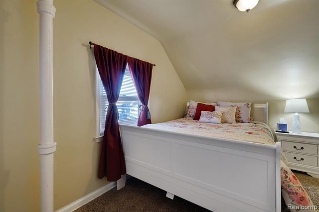 839 E Bennett Avenue, Ferndale, MI 48220