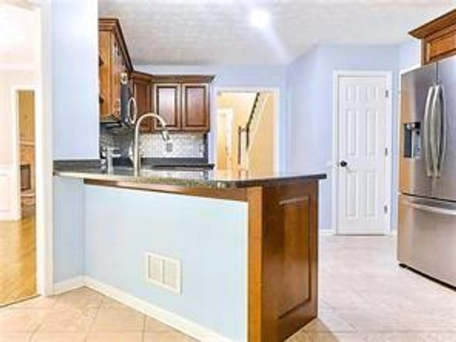 895 Thoroughbred Trace, Sugar Hill, GA 30518