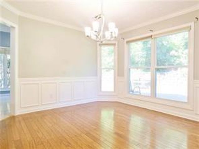 895 Thoroughbred Trace, Sugar Hill, GA 30518