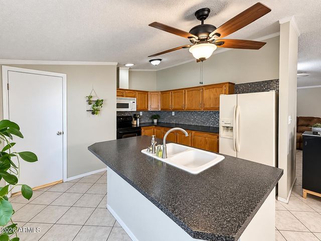 245 S 56th Street 17, Mesa, AZ 85206