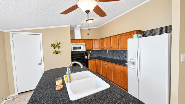 245 S 56th Street 17, Mesa, AZ 85206