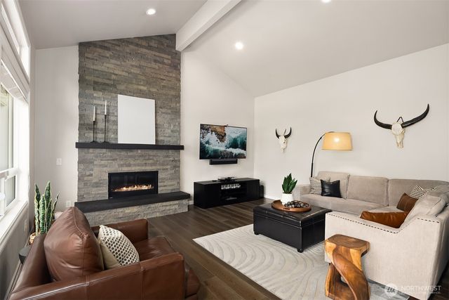 20724 NE 142nd Street, Woodinville, WA 98077
