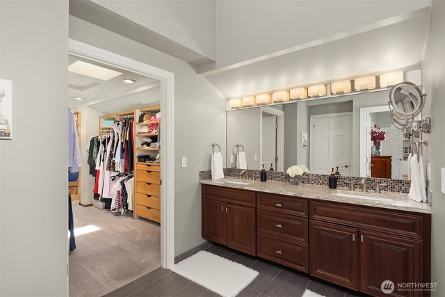 20724 NE 142nd Street, Woodinville, WA 98077
