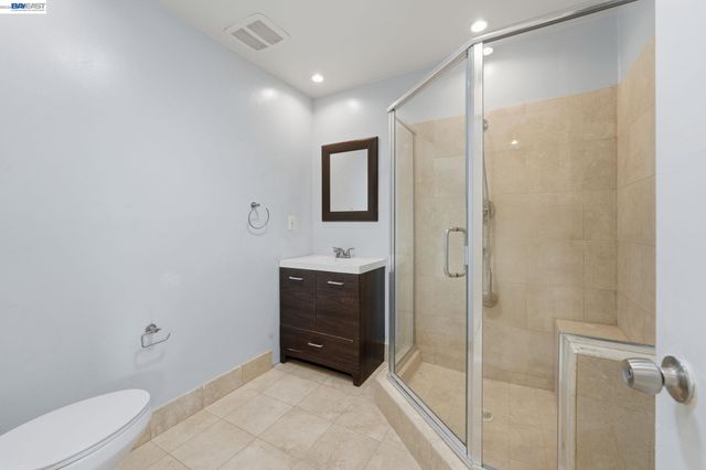 1686 Grand Avenue, San Leandro, CA 94577