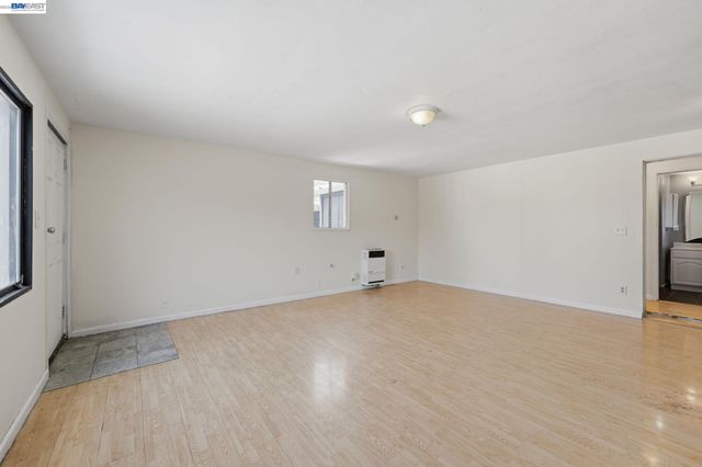 1686 Grand Avenue, San Leandro, CA 94577