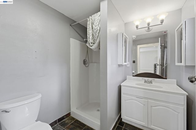 1686 Grand Avenue, San Leandro, CA 94577