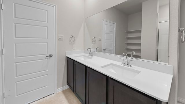 2064 Hearn Drive, Royse City, TX 75189