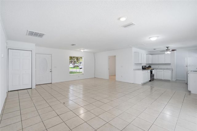 604 ROYAL CREST DRIVE, Brandon, FL 33511