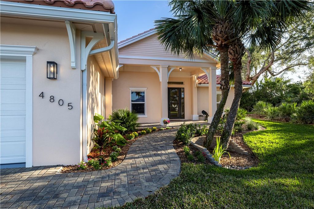 4805 66th Lane, Vero Beach, FL 32967