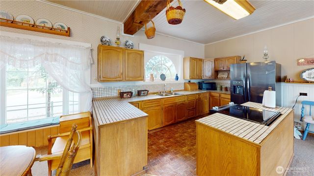 7 Lost Lake Road, Tonasket, WA 98855